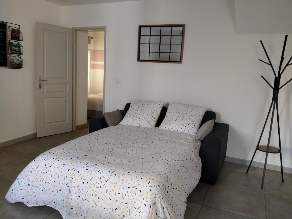 La Sorguette Apartamento LʼIsle-sur-la-Sorgue Exterior foto